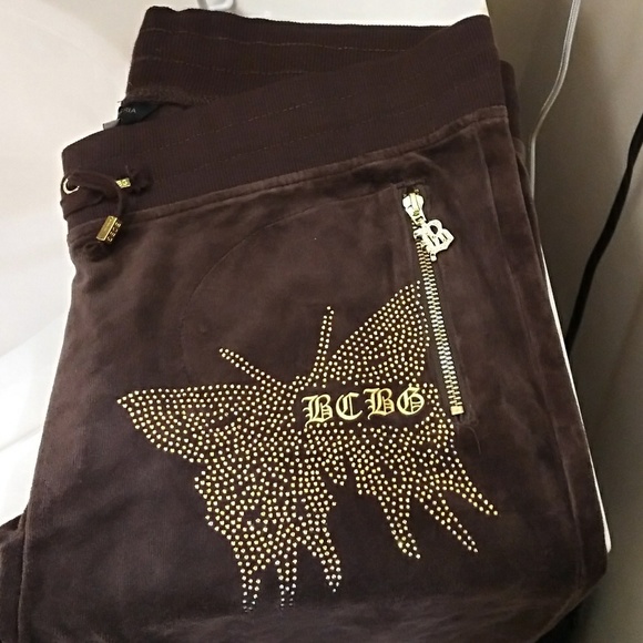 Velour pants. Embellished..NWOT - Picture 5 of 8